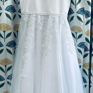 Elegant White Lace Kids Formal Dress